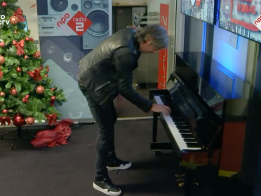 Ruud heeft pianoles!