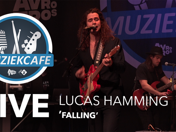 Lucas Hamming - 'Falling' live bij Muziekcafé