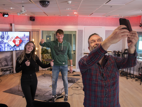 'Little Things' was het eerste nummer dat Hannah Mae schreef in Nashville