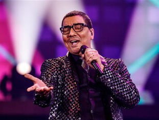 Jörgen Raymann schittert in Hello, Dolly!