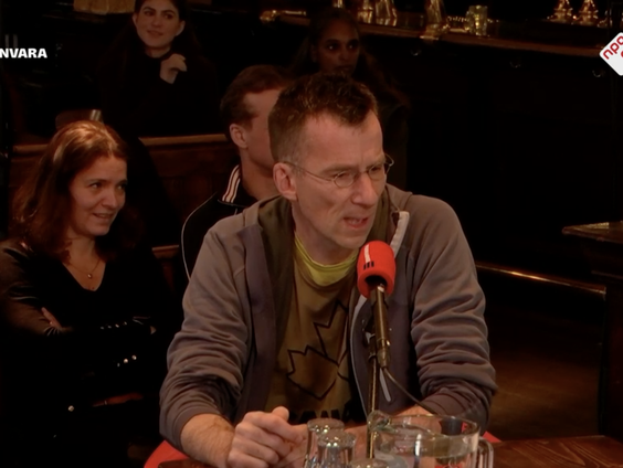 Journalist Ernst Arbouw over de geheimzinnige H.W.R., wiens naam in een Groningse boom gekerfd staat