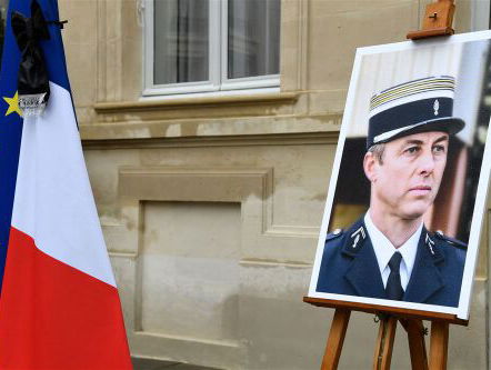 Herdenking militaire politieman Arnaud Beltrame (Wilfred de Bruijn)