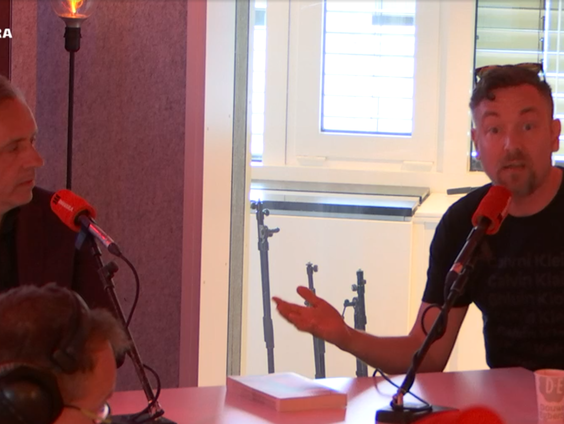 Nederland onder het systeemplafond