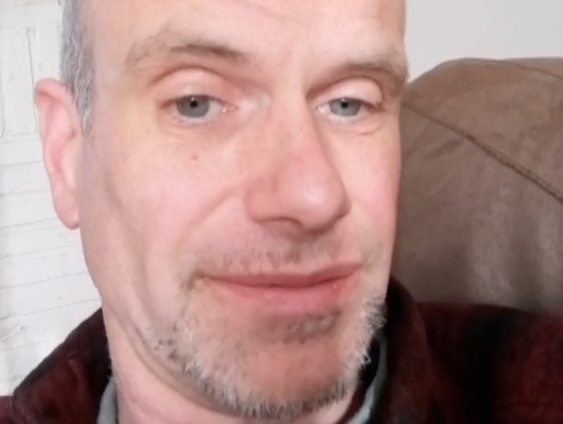 Met wie gaat luisteraar Stefan op blind date?