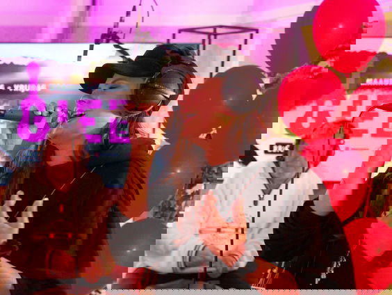 Mell & Vintage Future - High On Love (Live @ Giel)