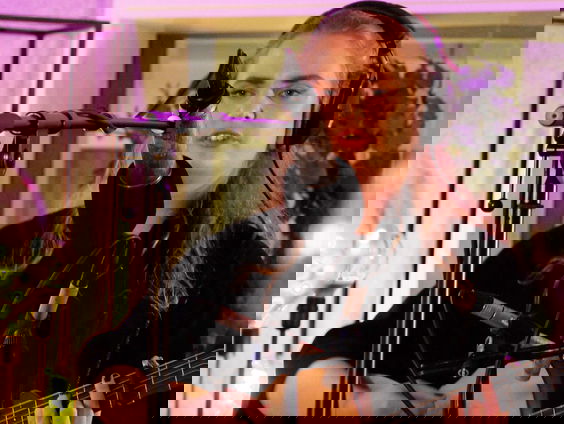 Sterre Weldring - Sorry (cover) (Live @ Giel)