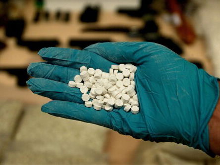 Drugsdeskundige Thijs Roes: 'Kabinet wil designerdrugs aanpakken'