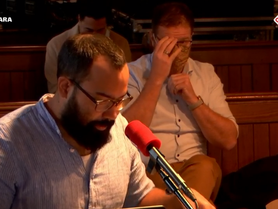 Cabaret: Zijn beautyfilters schadelijk?