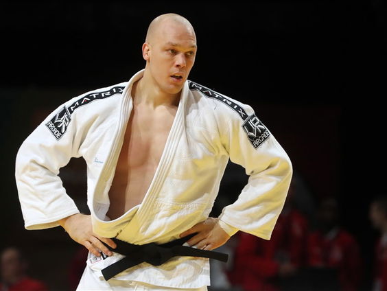 Judoën op 1,5 meter afstand