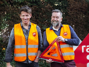 Wat een pech! Een gele hesjes beweging die overstapt op oranje hesjes?