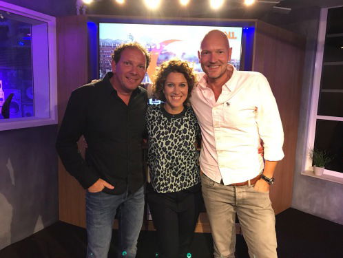 Wouter zingt duetje met Robert Leroy