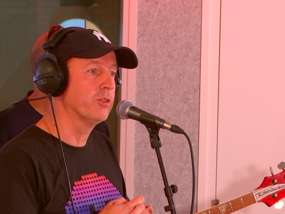 Edwin Evers onthult filosofische kant met nieuwe plaat