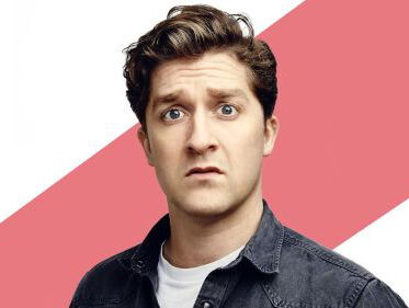 Alex Ploeg op TV met zijn voorstelling: 'Ultimatum!'