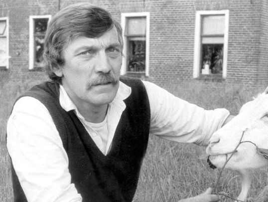 Nieuwe cd's van Ede Staal zijn te koop