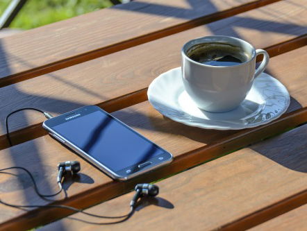 Veel (groot)ouders verslaafd aan smartphone