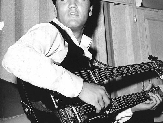 De gitaar van de "the king" wordt geveild