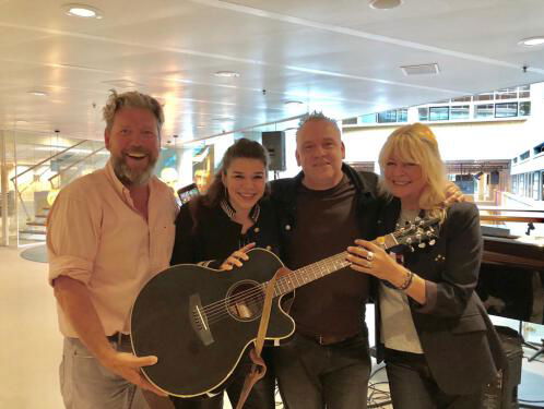 Zangers Delise en Componist Henk Pool over nieuw single 'Klein Zusje'