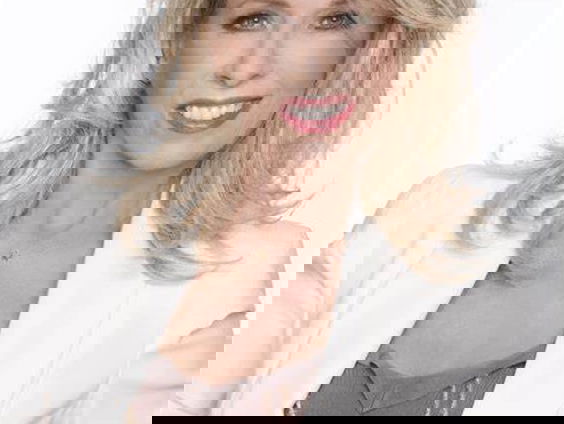 Bonnie St. Claire over haar autobiografie 'Kwam een vrouw bij de slijterij'