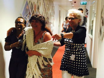 Astrid zoekt vriendin Ana Paula - deel 1