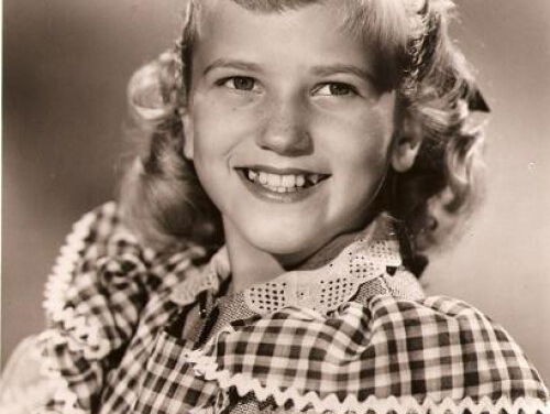 I want a hippopotamus for Christmas - Galya Peevey