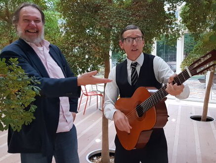 De zingende broeder zingt