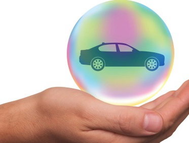 Waarom kan Kees van Velzen zijn auto niet verzekeren?