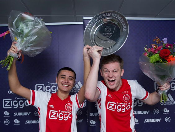 Ajax is kampioen!