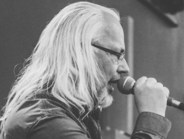 Vieren dat we zo vrij zijn als een vogeltje