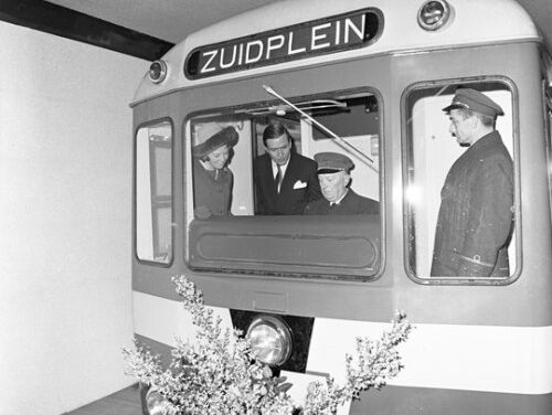 Metro Rotterdam bestaat 50 jaar