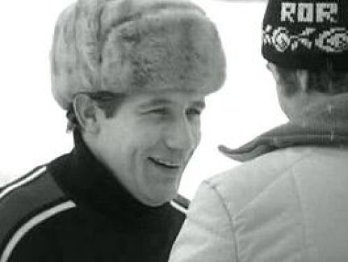 Kees Verkerk is coach Zweedse schaatsploeg in 1979