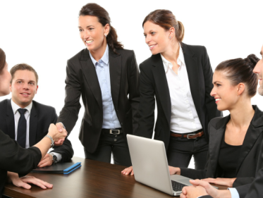 Zelfverzekerd naar een netwerkbijeenkomst