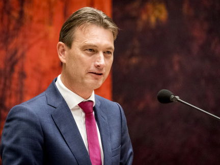 VVD-ers langs de liegladder gelegd