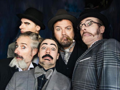 Hello Dear is de nieuwe single van Släpstick