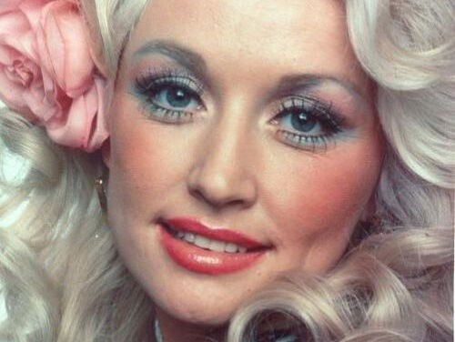 Dolly Parton pakt twee wereldrecords