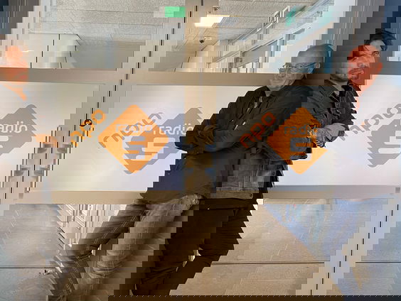 Waylon in de studio over zijn nieuwe Nederlandstalige single!