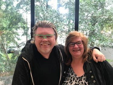 René Karst zingt 'Dansen' voor José