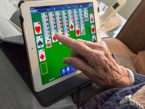 Seniorweb bestaat 25 jaar!