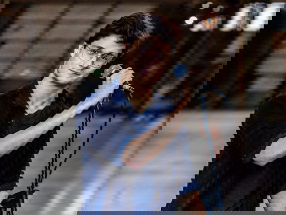 Dennis van Aarssen kwam langs om te praten over zijn nieuwe EP 'Neon Lights'.