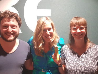 Greg Nottrot en Floor Leene spelen uit hun voorstelling Grens