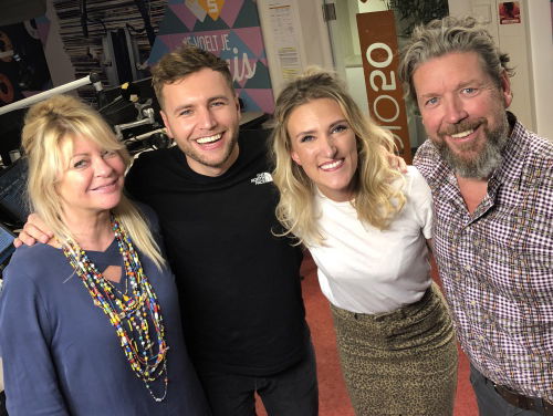 Suzan en Freek live in club 'De MAX'