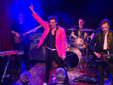 Bouke opent Elvisshow in Memphis