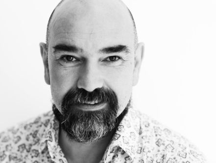 Cees Geel over zijn rol in toneelstuk Af over Srebrenica