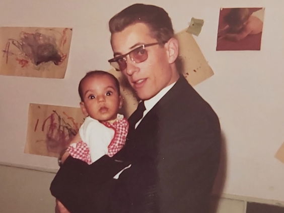 Marion zoekt haar wettelijke vader Dirk Kuipers - deel 1