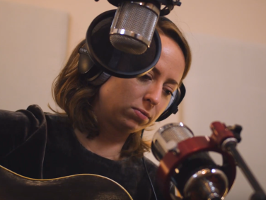 De MAX! Kerst Kantoorsessie: Stéphanie Struijk