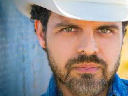 Country Roads: Rick Trevino