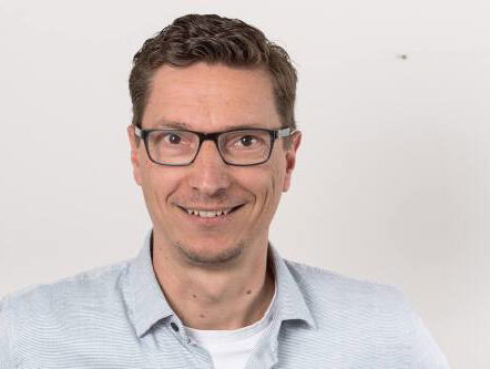 "Een fantastisch boek brengt je naar een andere wereld. Het beste boek, brengt die wereld naar jou!"