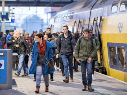 Songfestivaltreinen naar Rotterdam?