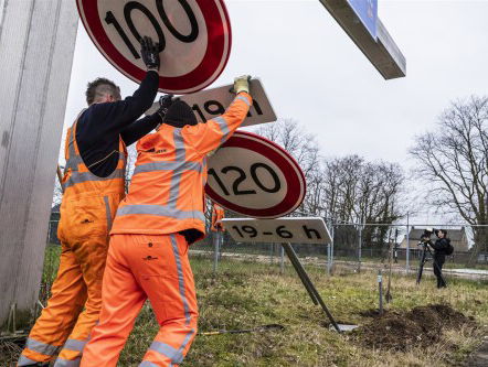 Eerste maximumsnelheden morgen omlaag - Olivier van Paasschen - 100 km