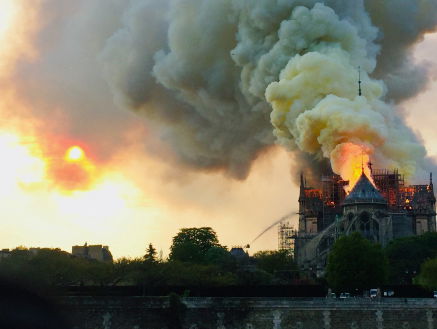 Notre Dame met Philip Freriks