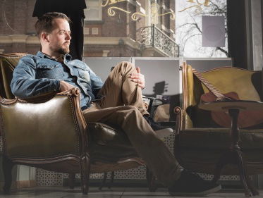 Collin Hoeve kiest zijn tweede plaat